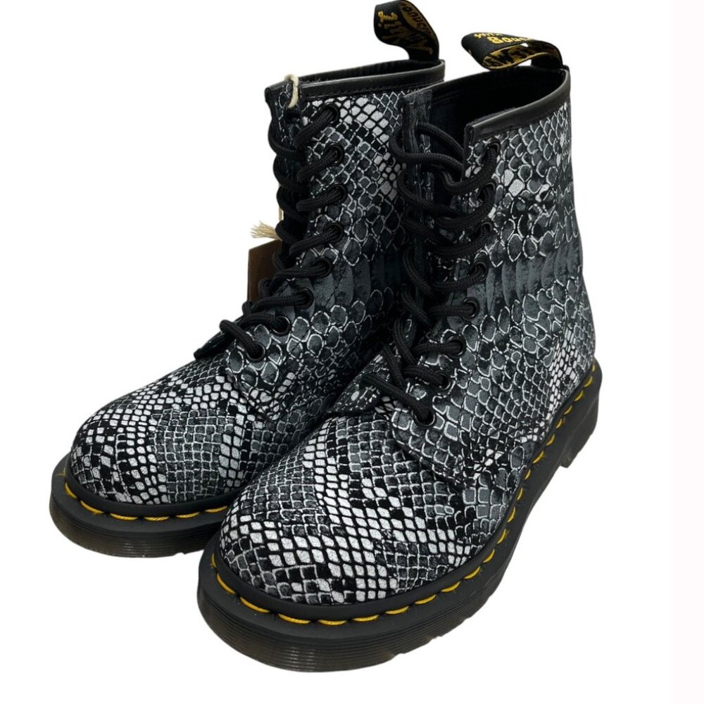 NWOT Dr. Martens Snakeskin Print Boots Women’s Size 5